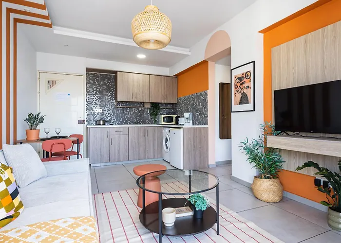 Made With 1-br By Finikoudes Larnaca