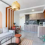 Apartment Made With 1-br By Finikoudes *