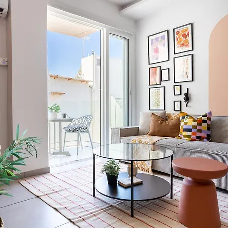 Made With 1-br By Finikoudes Apartament