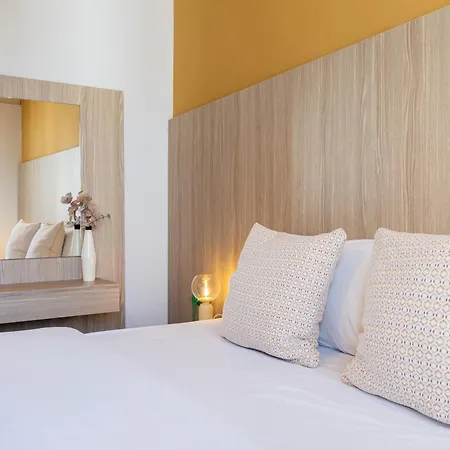 Made With 1-br By Finikoudes Apartament Larnaca