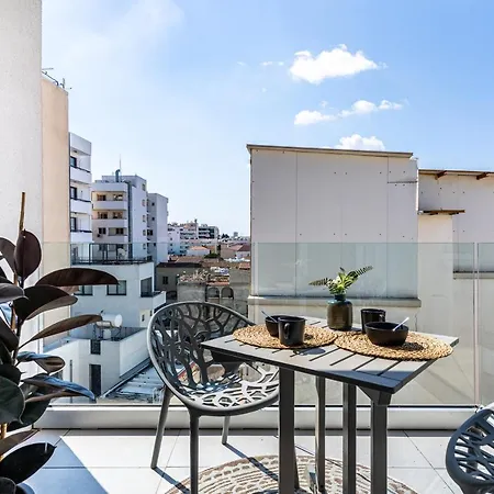 Made With 1-br By Finikoudes Apartament Larnaca